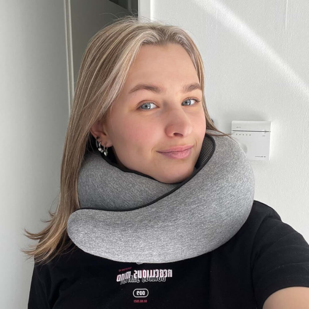 FlyPillow™ - Ergonomisk Reisepute for Nakken