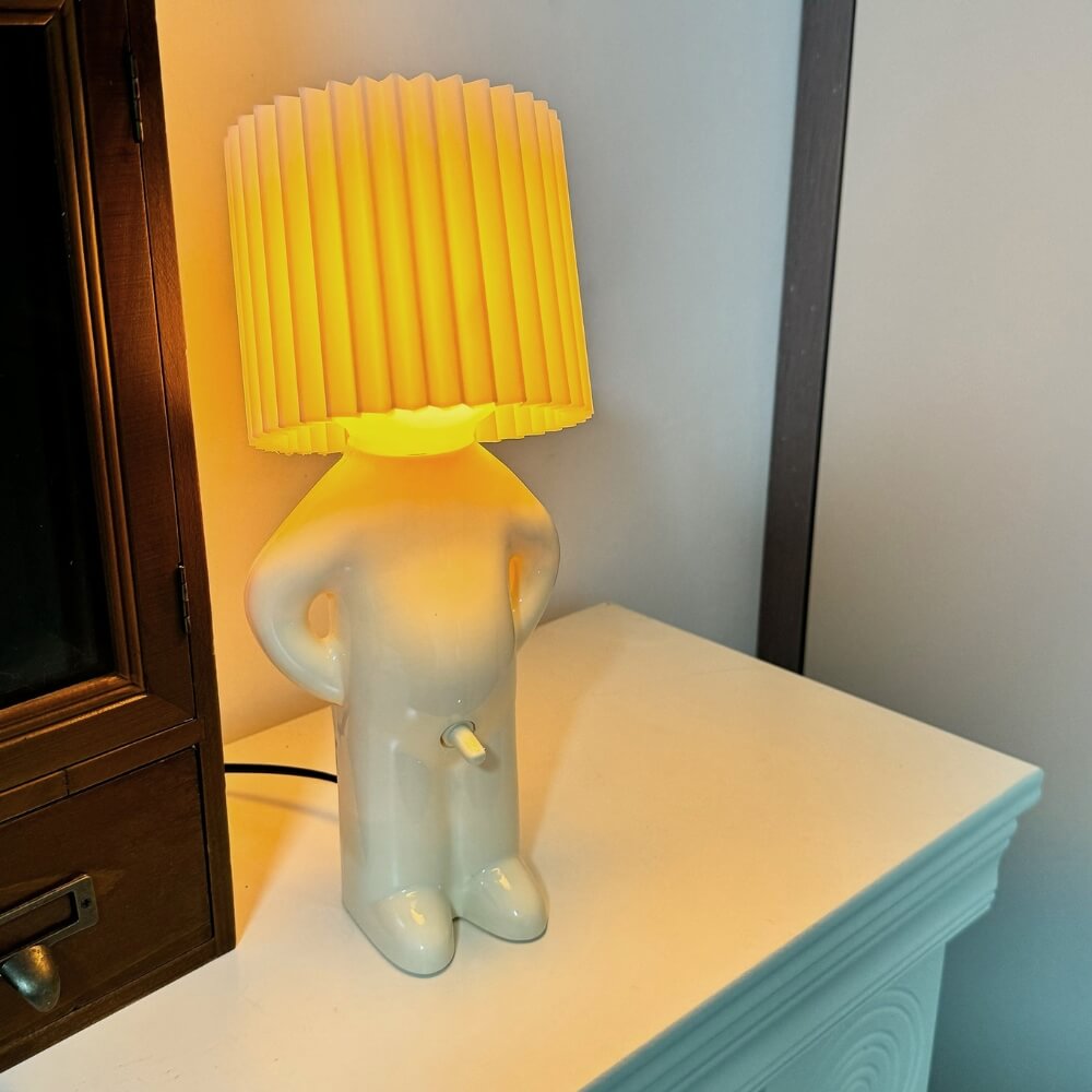 NaughtyBoy™ - Kreativ LED Bordlampe